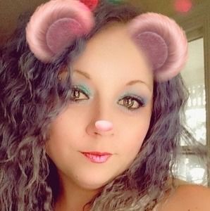 Meet your Posher, Sandy